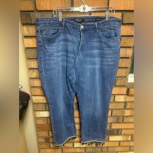 Judy Blue Straight Fit Denim Jean Capris with Pompom Fringe